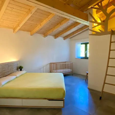Larius Villa *